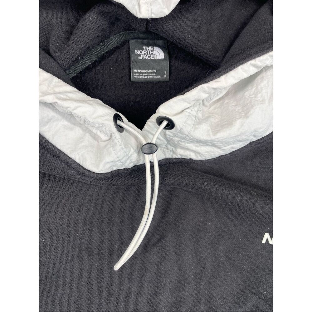 The North Face Hoodie Mens S‎ Black Pullover Skater Snowboard Casual Streetwear - Picture 4 of 10
